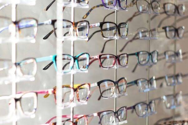 spectacle frames & lenses